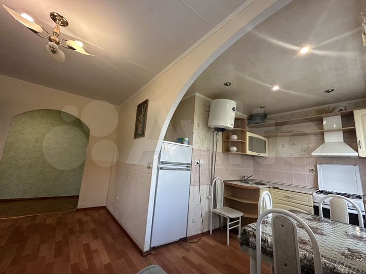 3-к. квартира, 58 м², 4/5 эт.