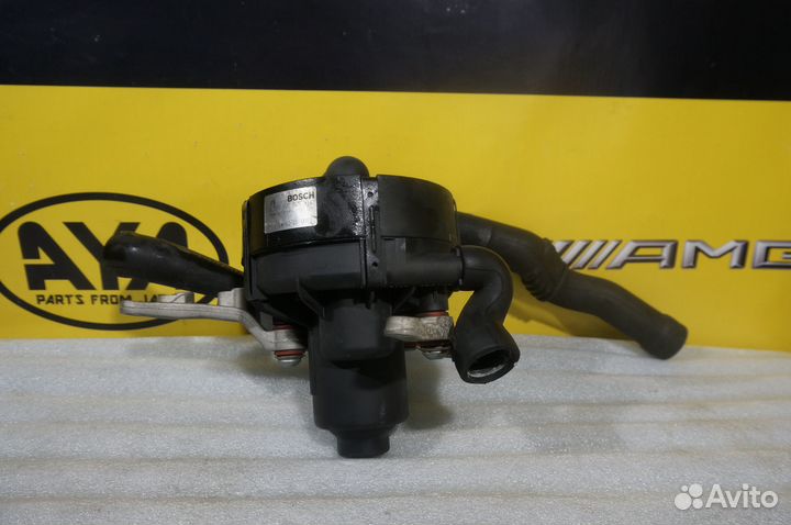 Насос продувки катализатора Mercedes