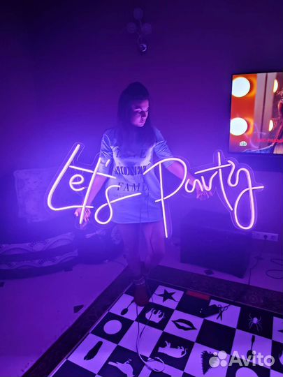 Неоновая надпись/вывеска Let's Party цвета разные