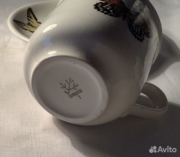 Кружка и блюдце с бабочками, новые