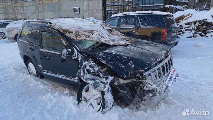 Щуп масляный Jeep Grand Cherokee (WH) 5175845AA