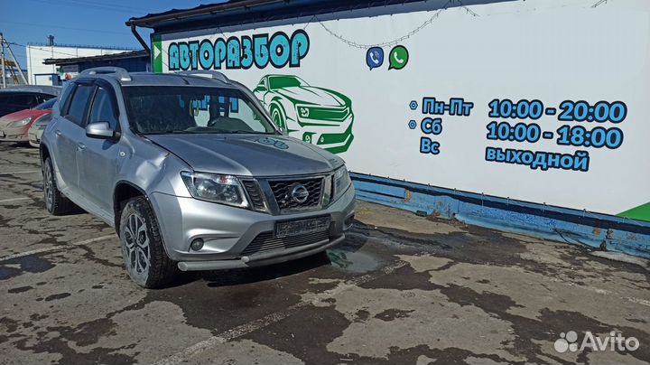 Переключатель корректора фар Nissan Terrano 3