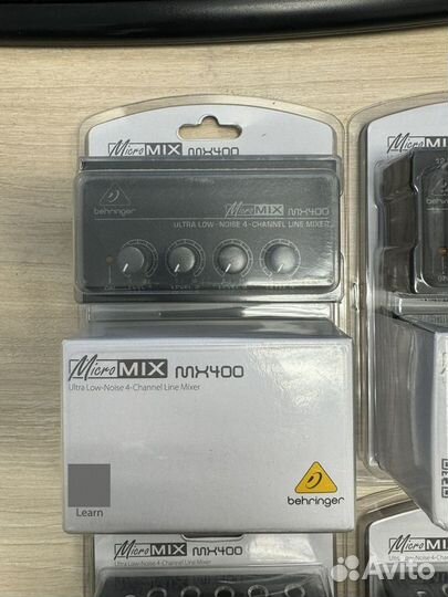 Микшерный пульт Behringer Micromix MX400