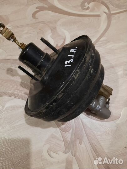 Цилиндр главный тормозной с вакуумом RN1