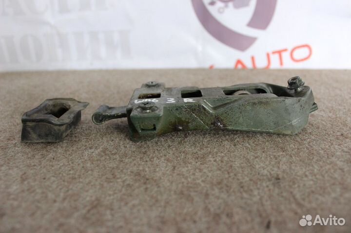 Фиксатор двери Mercedes S-Class W116