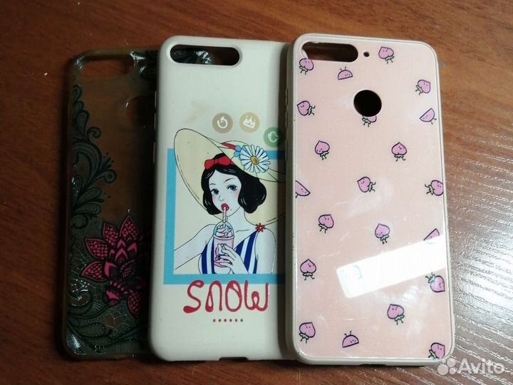 Чехлы, колонки и скейт мини