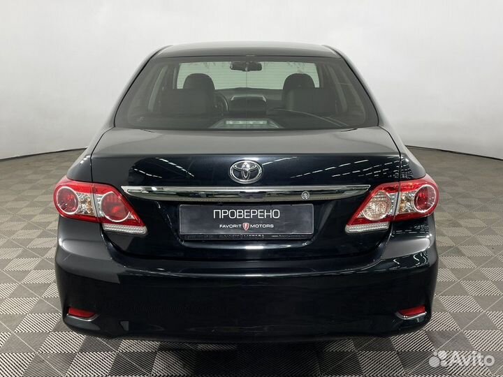 Toyota Corolla, 2010