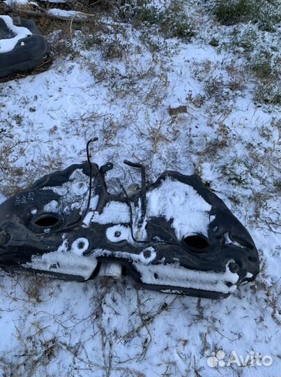 Бак топливный Мерседес W219 Mercedes w220 w215