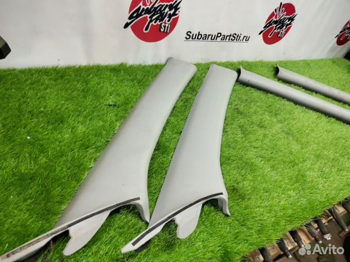 Накладка на стойку кузова левая правая передняя