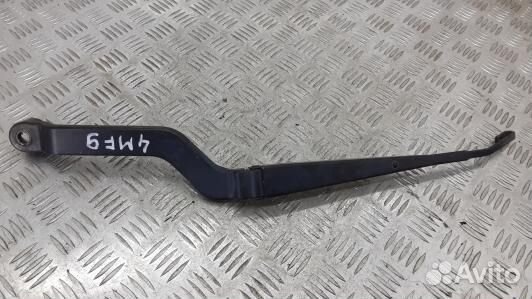 Щеткодержатель лобового стекла honda pilot 2 (4MF0