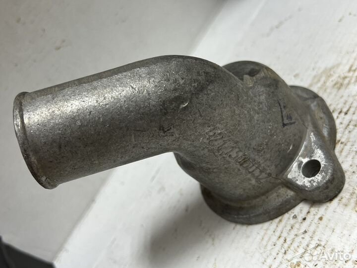 Крышка корпуса термостата УАЗ, газ, волга