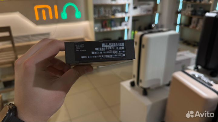 Samsung Galaxy S25, 12/512 ГБ