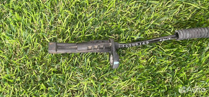 Датчик ABS задний правый Jeep Wrangler JL 2020