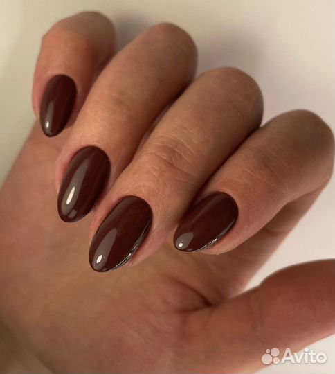 Маникюр и педикюр