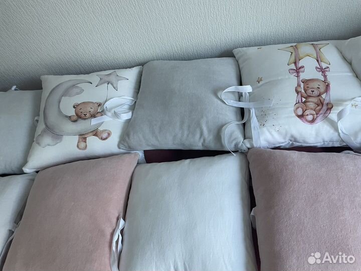 Бортики в кроватку