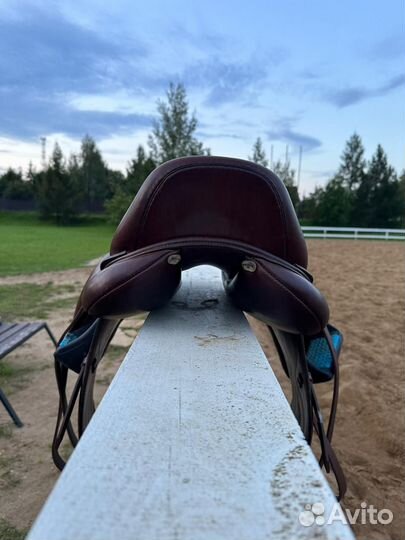 Седло выездковое софт ле