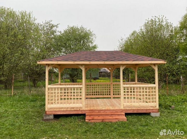 Уличная беседка