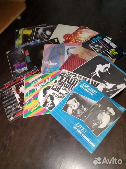 Виниловые пластинки Джаз-Блюз-Кантри Рок-н-ролл