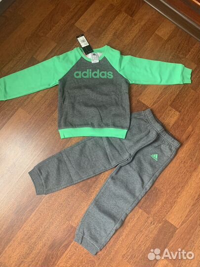 Костюм adidas новый