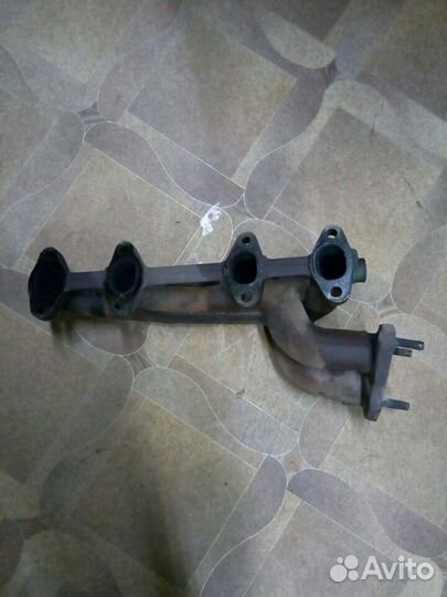 Коллектор выпускной 1.6 AHL VW Passat (B5)