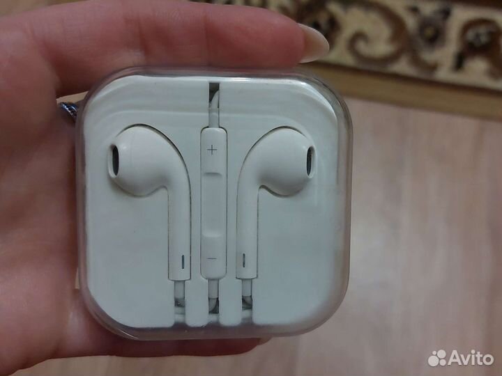 Наушники apple