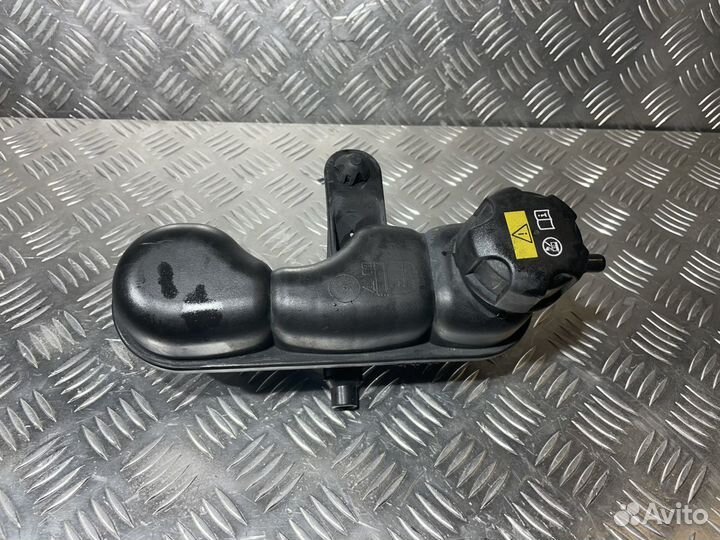 Бачок охлаждающей жидкости BMW mini