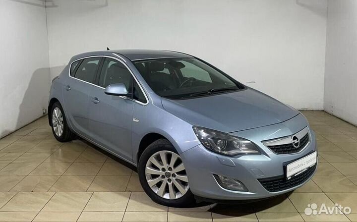 Opel Astra 1.6 AT, 2011, 150 000 км