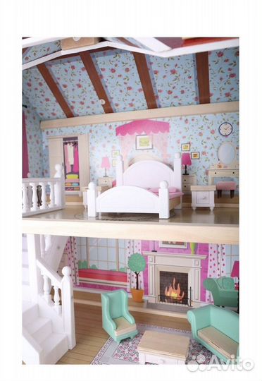 Домик кукольный с мебелью новый в коробке