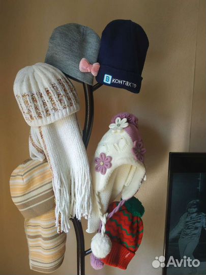 Шапки разные