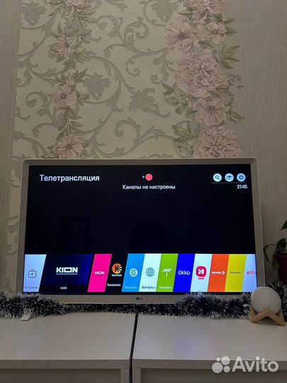 Телевизор LG SMART tv 32