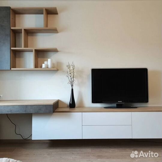 Подвесная тумба(консоль) под тв+стол на заказ