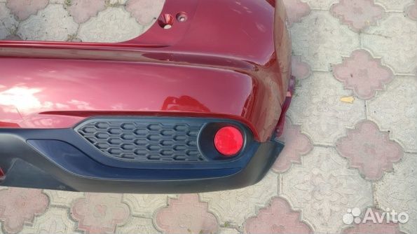 Задний бампер Nissan Juke