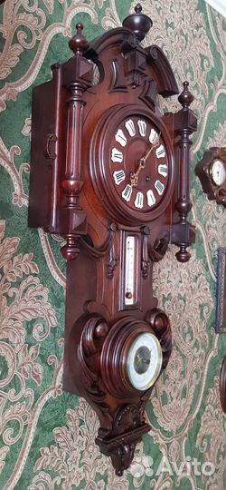Часы настенные с боем, с барометром, метеостанция