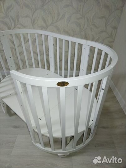 Детская овальная кровать с маятником Дрёма