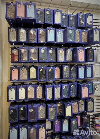 Чехол с камнями Swarovski для iPhone