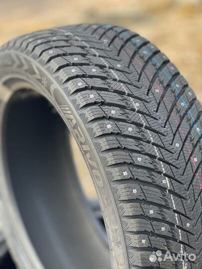 Arivo Ice Claw ARW7 255/45 R20 101T