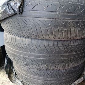 Michelin X Multi D 215/65 R16 28B