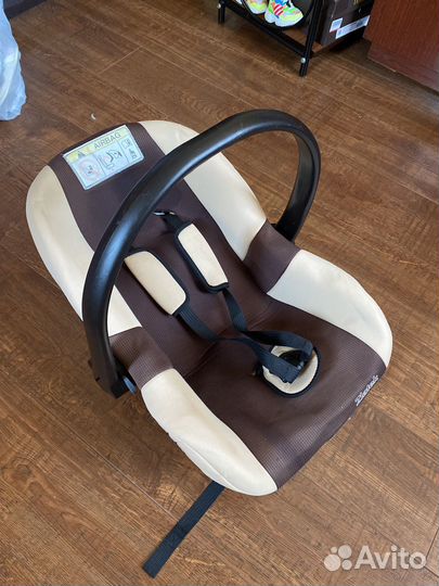 Автокресло для новорожденных