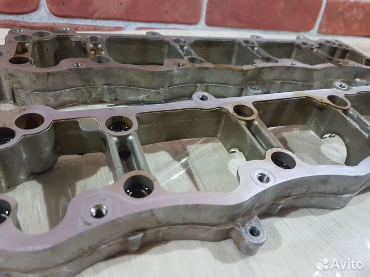 Плита распредвала NFU citroen c4 2009 1.6 peugeot