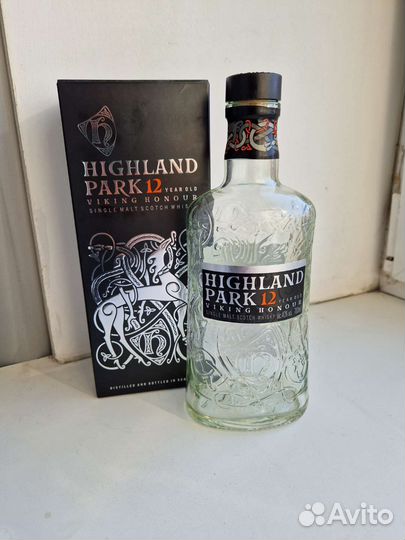 Бутылка из под виски Highland Park 12