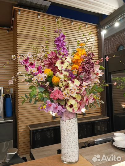 Цветочные композиции из искусственных цветов