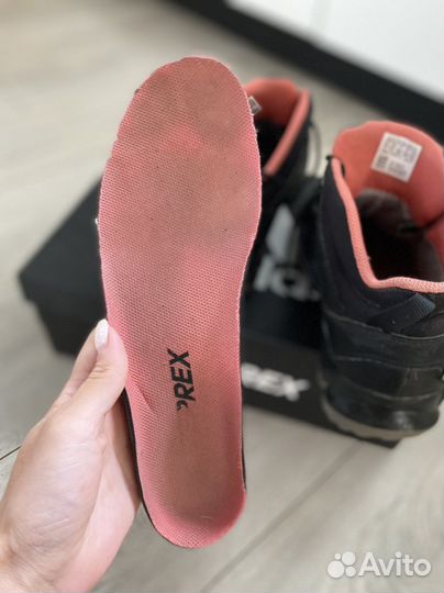 Ботинки adidas terrex