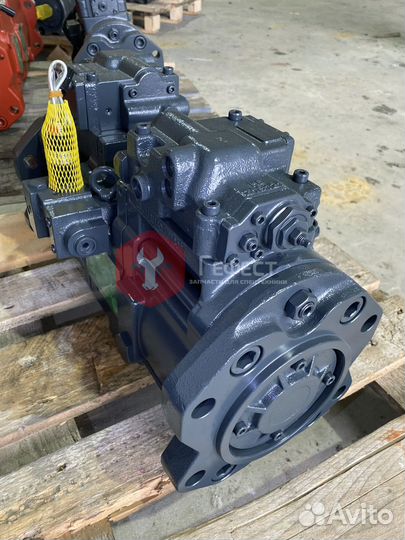 Гидравлический насос Case CX210LR KRJ6199