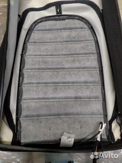 Обивка спинки заднего сиденья VW Passat CC