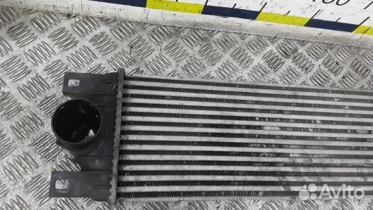 Радиатор интеркуллера renault master 2 (2NI13KC01)