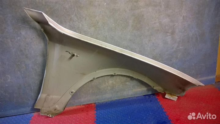 Крыло переднее левое BMW X3 E83