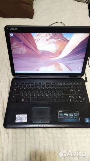 Ноутбук asus