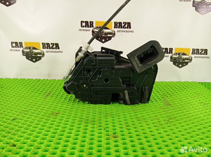 Замок двери передней правой R