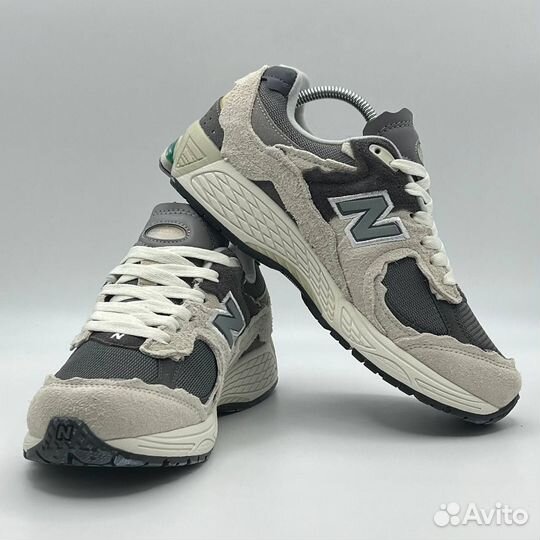 Кеды New Balance 2002R