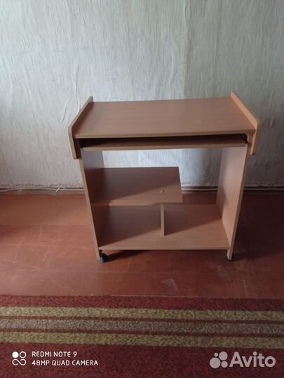 Компьютерный стол